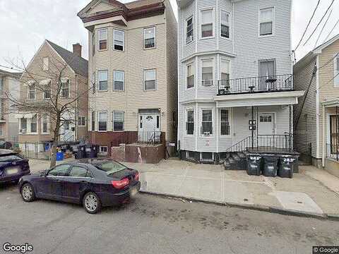 9Th, NEWARK, NJ 07103