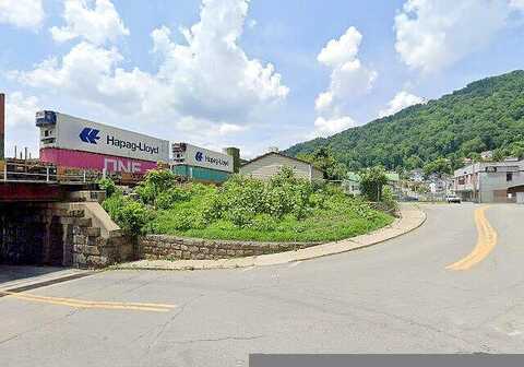 Town Hill Ave, Williamson, WV 25661