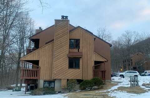 Village, VERNON, NJ 07462