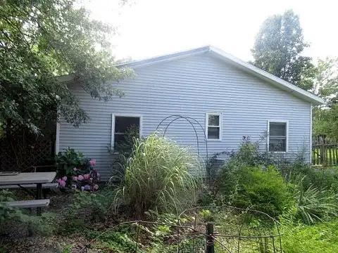 Blossom, CARTERVILLE, IL 62918