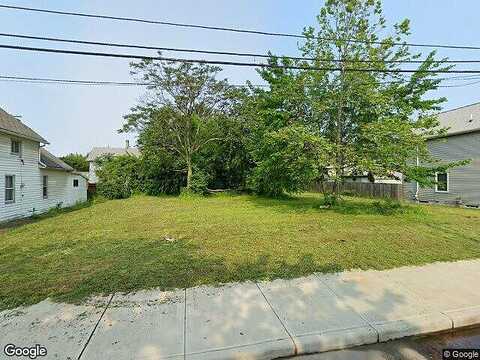 W 18 St, Cleveland, OH 44109