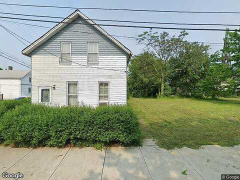 W 18 St, Cleveland, OH 44109