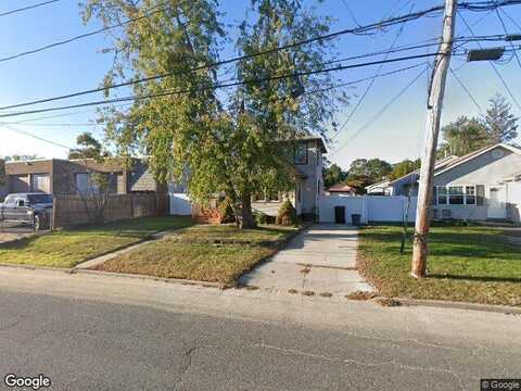 Redington, BAY SHORE, NY 11706