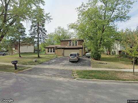 Pinecrest, BOLINGBROOK, IL 60440