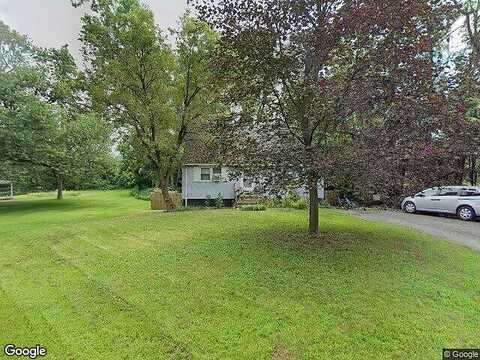 New Turnpike, TROY, NY 12182
