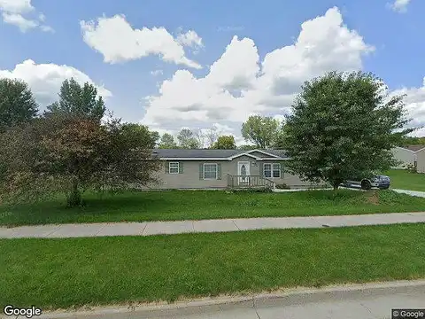Hyland, JUNEAU, WI 53039