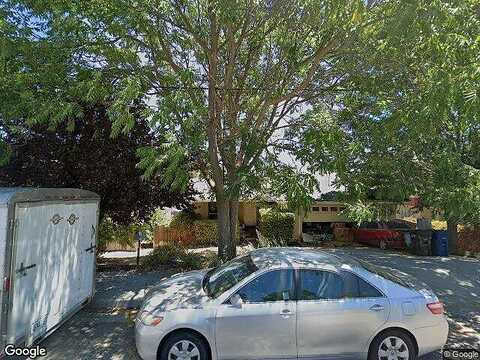 Vine, PASO ROBLES, CA 93446