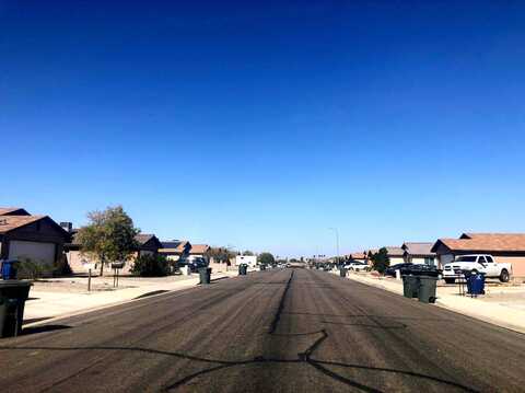 Laura, YUMA, AZ 85365