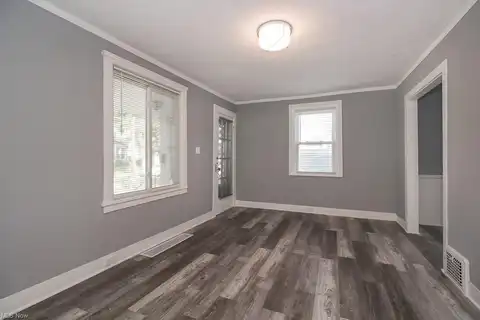 139Th, CLEVELAND, OH 44111