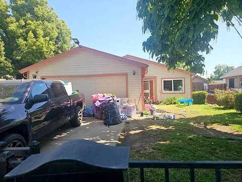 23Rd, SACRAMENTO, CA 95820