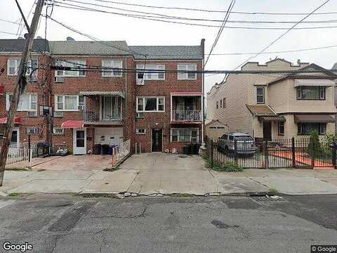 100Th, CORONA, NY 11368