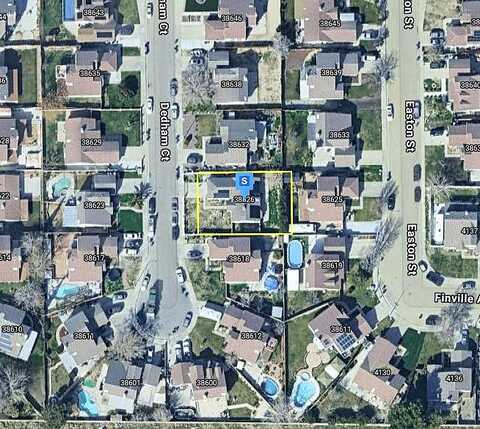 Dedham, PALMDALE, CA 93552