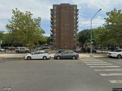 Cozine, BROOKLYN, NY 11207