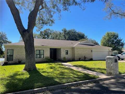 313 Meadowlakes Drive, Meadowlakes, TX 78654
