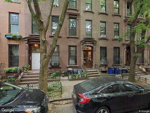 Saint Marks, BROOKLYN, NY 11217