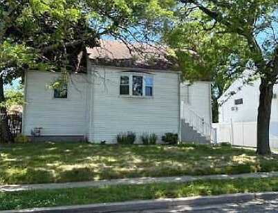 Westside, FREEPORT, NY 11520