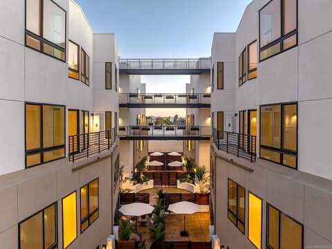 30Th St #406, San Diego, CA 92116