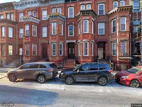 Bergen Ave, Jersey City, NJ 07304