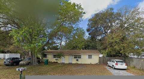 72Nd, SAINT PETERSBURG, FL 33709