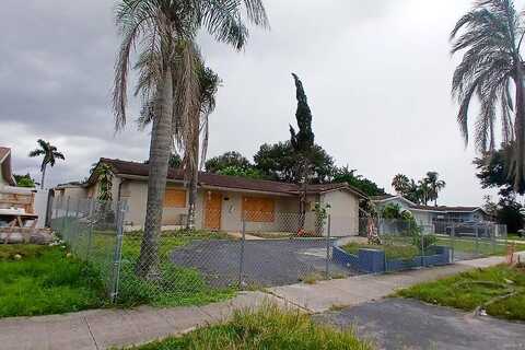 Taft, HOLLYWOOD, FL 33021