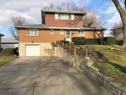 Bunning, DOWNERS GROVE, IL 60516