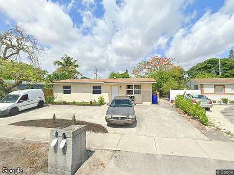 10Th, DEERFIELD BEACH, FL 33064