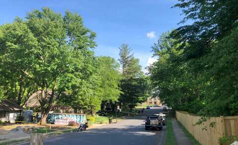 Aylor, FAIRFAX, VA 22032