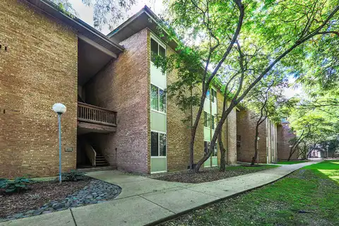 Forest View, LISLE, IL 60532