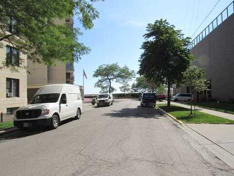 Sheridan, CHICAGO, IL 60660