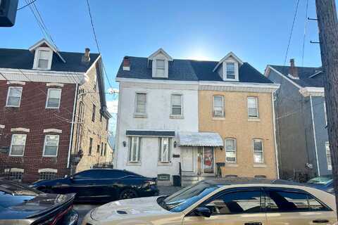Tulip, PHILADELPHIA, PA 19135