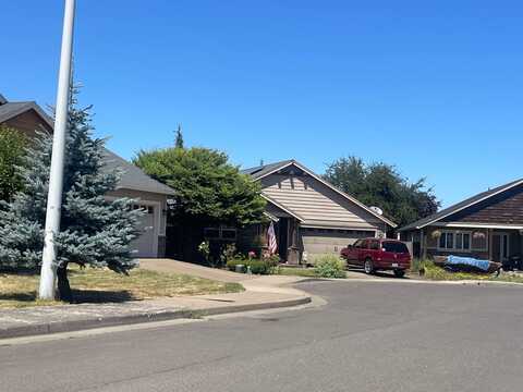 Trinity, MOLALLA, OR 97038