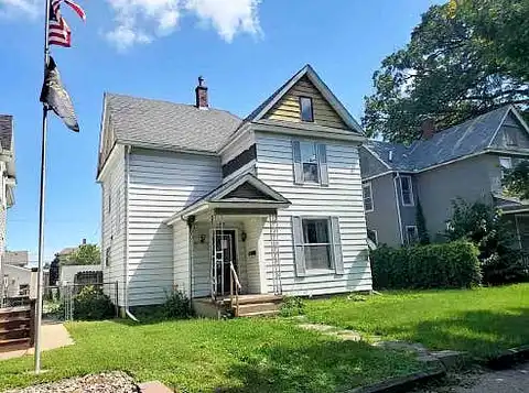 17Th, DAVENPORT, IA 52804