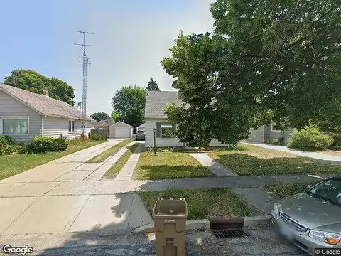 26Th, KENOSHA, WI 53143
