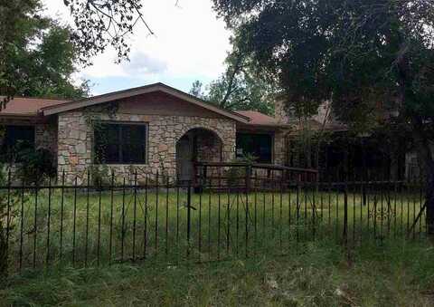 Avenue F, Poteet, TX 78065