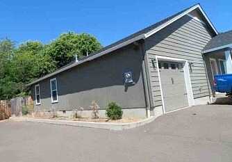 Calaveras, WHITE CITY, OR 97503