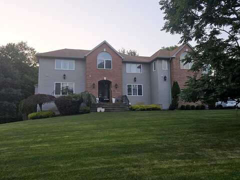 Fosse, AIRMONT, NY 10952