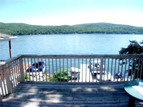 Woodlands, GREENWOOD LAKE, NY 10925