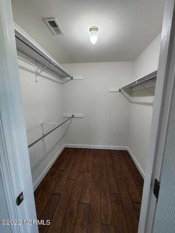 Madison, ELIZABETH CITY, NC 27909