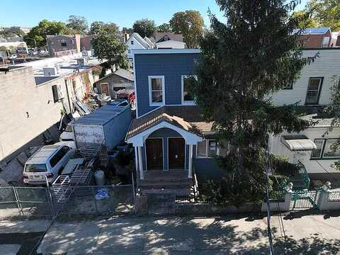 107Th St, Ozone Park, NY 11416