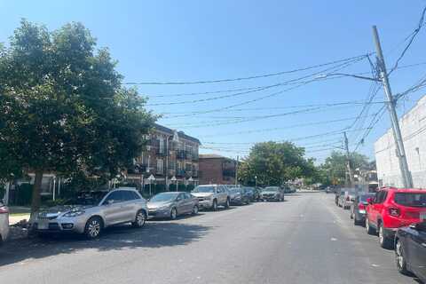 Schenck, BROOKLYN, NY 11236