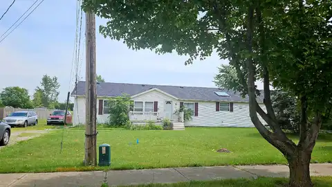 Oak, DUNDEE, MI 48131