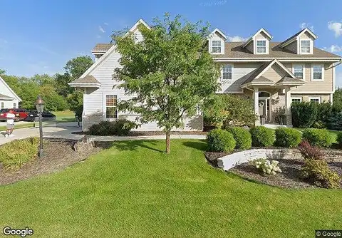 Tall Oak, MENOMONEE FALLS, WI 53051