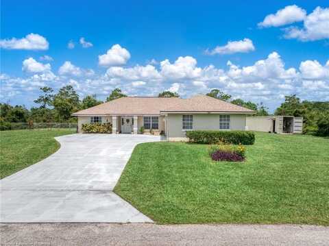 421 Buchanan Avenue NE, Lake Placid, FL 33852