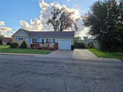 1300 Dover Drive, Salina, KS 67401
