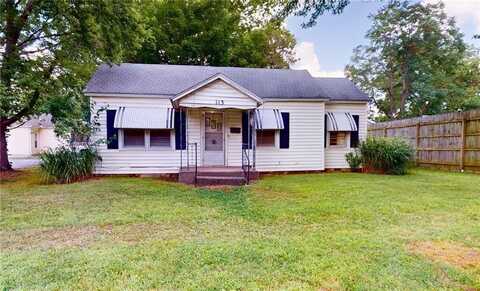 113 S Clay Street, Nevada, MO 64772