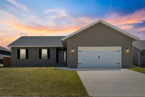 2903 Belle St SW, CedarRapids, IA 52404