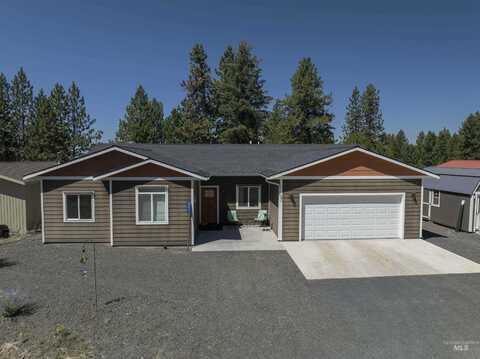 801 Washington, Deary, ID 83823