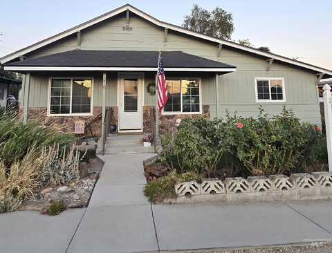 318 Carrie Rex Ave., Melba, ID 83641