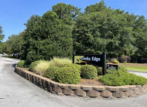 205 Egret Point Drive, Sneads Ferry, NC 28460