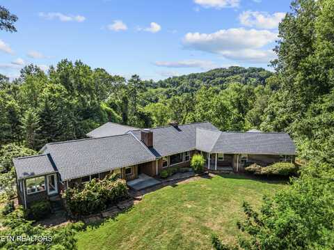 3705 SW Timberlake Drive, Knoxville, TN 37920